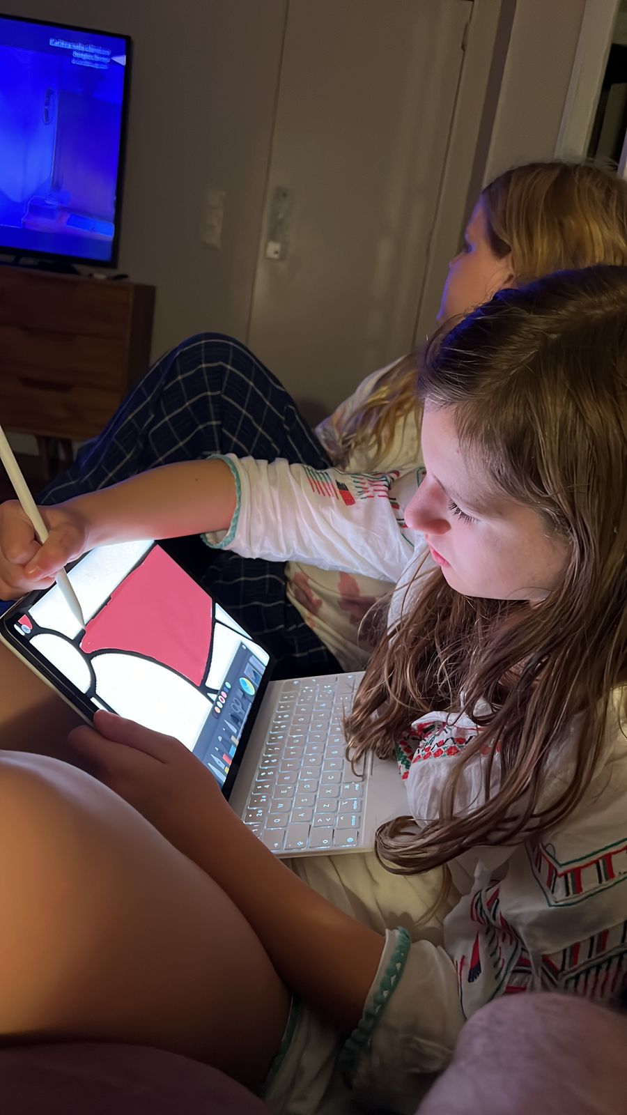 Drawing on a tablet with a stylus