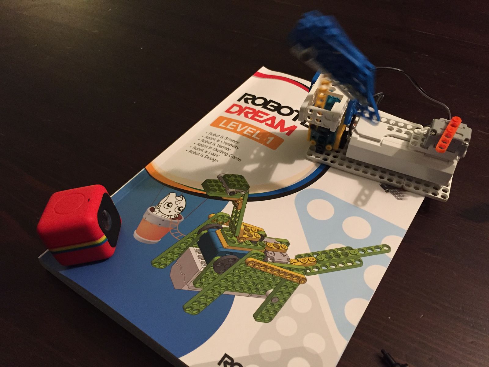 The motorised fan running on top of the kit manual